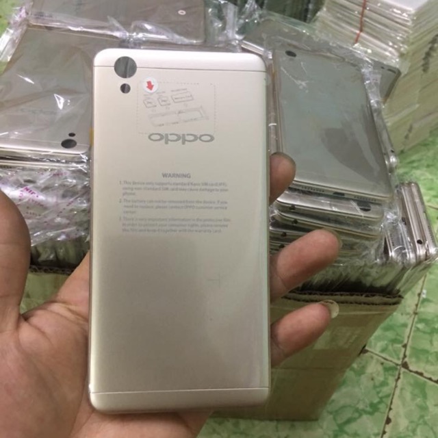 Vỏ điện thoại oppo A37/neo9 ( vỏ + xương)