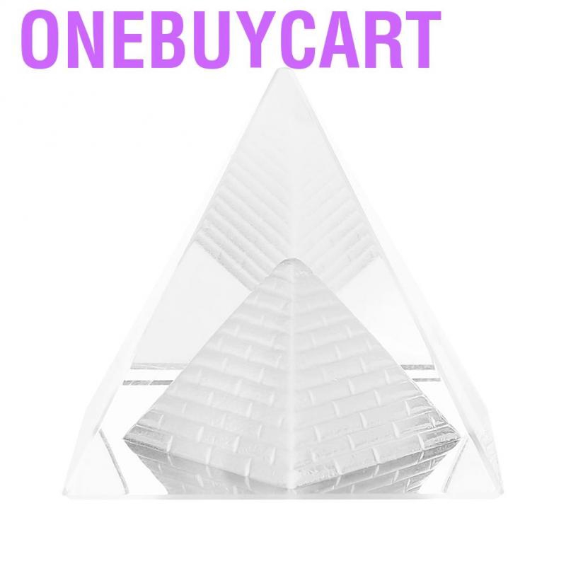 Đồ trang trí thiết kế hình kim tự tháp bằng thủy tinh độc đáo