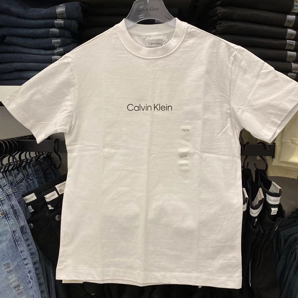 Áo Thun Cotton Ngắn Tay Cổ Tròn In Logo Calvin Klein Cá Tính Cho Nam