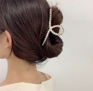 Kẹp dấu ngoặc đính hạt