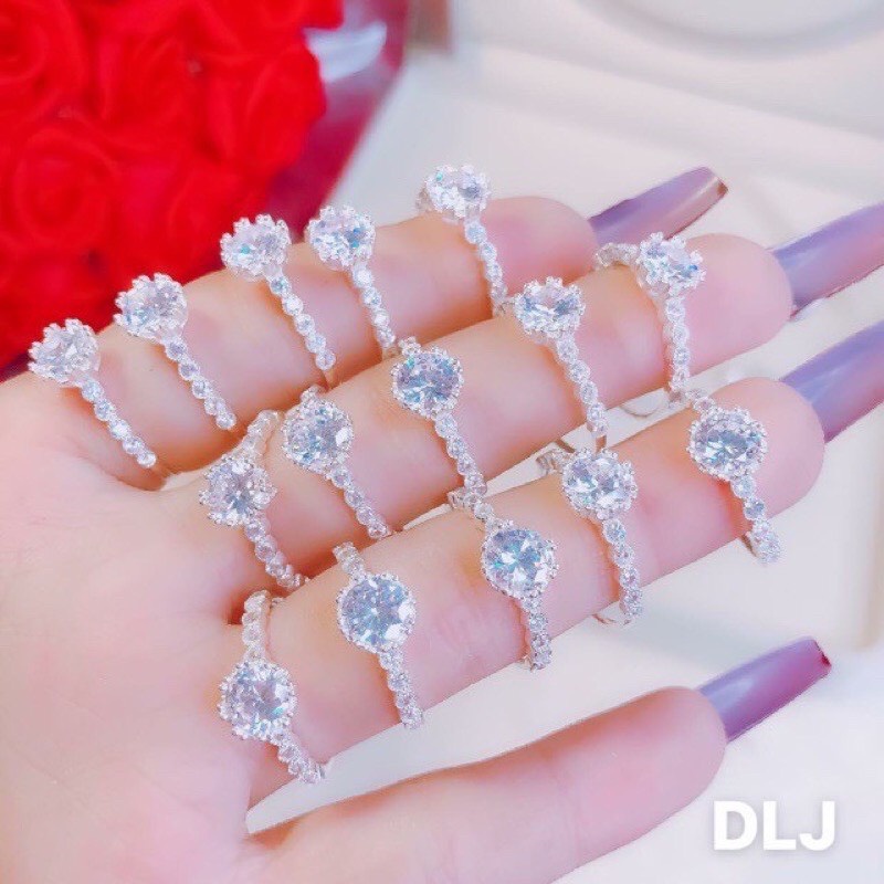 Nhẫn nữ bạc thật đính đá tròn nhỏ xinh - Kho sỉ bạc Nhất Linh