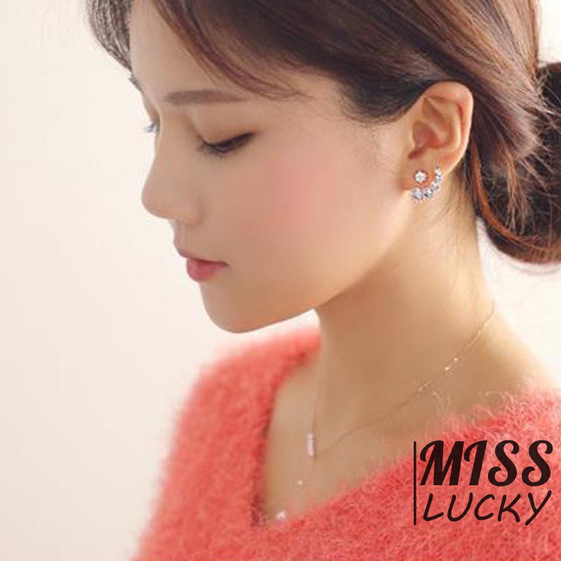 Dây chuyền kiểu dáng đơn giản thời trang dành cho bạn nữ