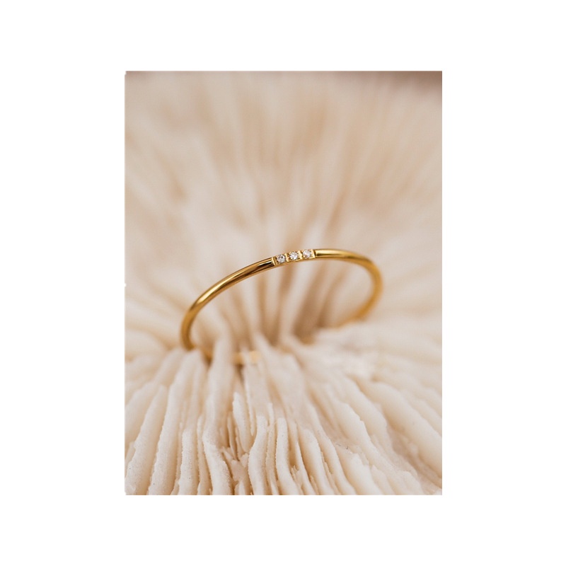 Nhẫn nữ kiểu dáng độc đáo sang trọng cao cấp nhẹ nhàng