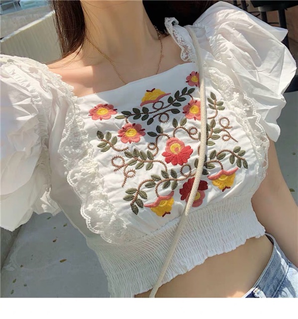 [ẢNH THẬT] Áo croptop trắng ulzzang hoa thêu tay loe bo chun mang được 2 kiểu siêu xinh