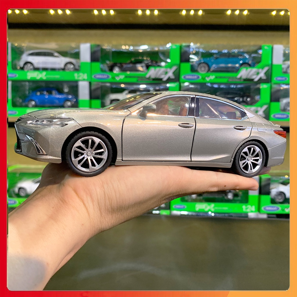 Mô hình xe Lexus ES300h tỉ lệ 1:24 Jinlifang