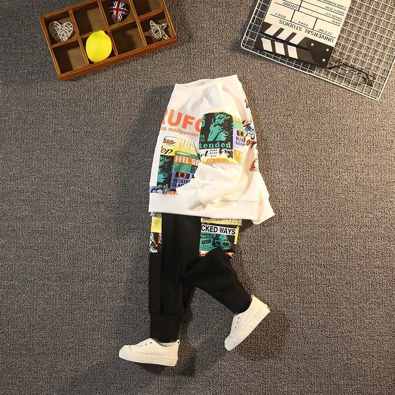 Bộ quần áo dài tay dáng rộng in chữ thời trang 2021 cho bé