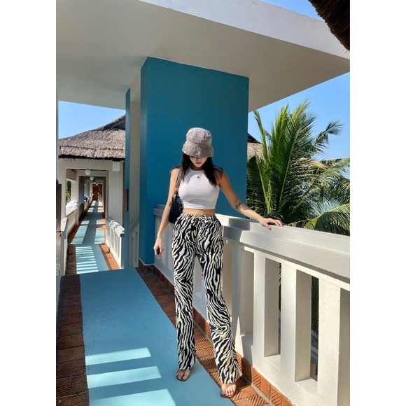 Rosa pants lưng thun thắt nơ dáng dài hoạ tiết vằn lạ mắt FRESHY