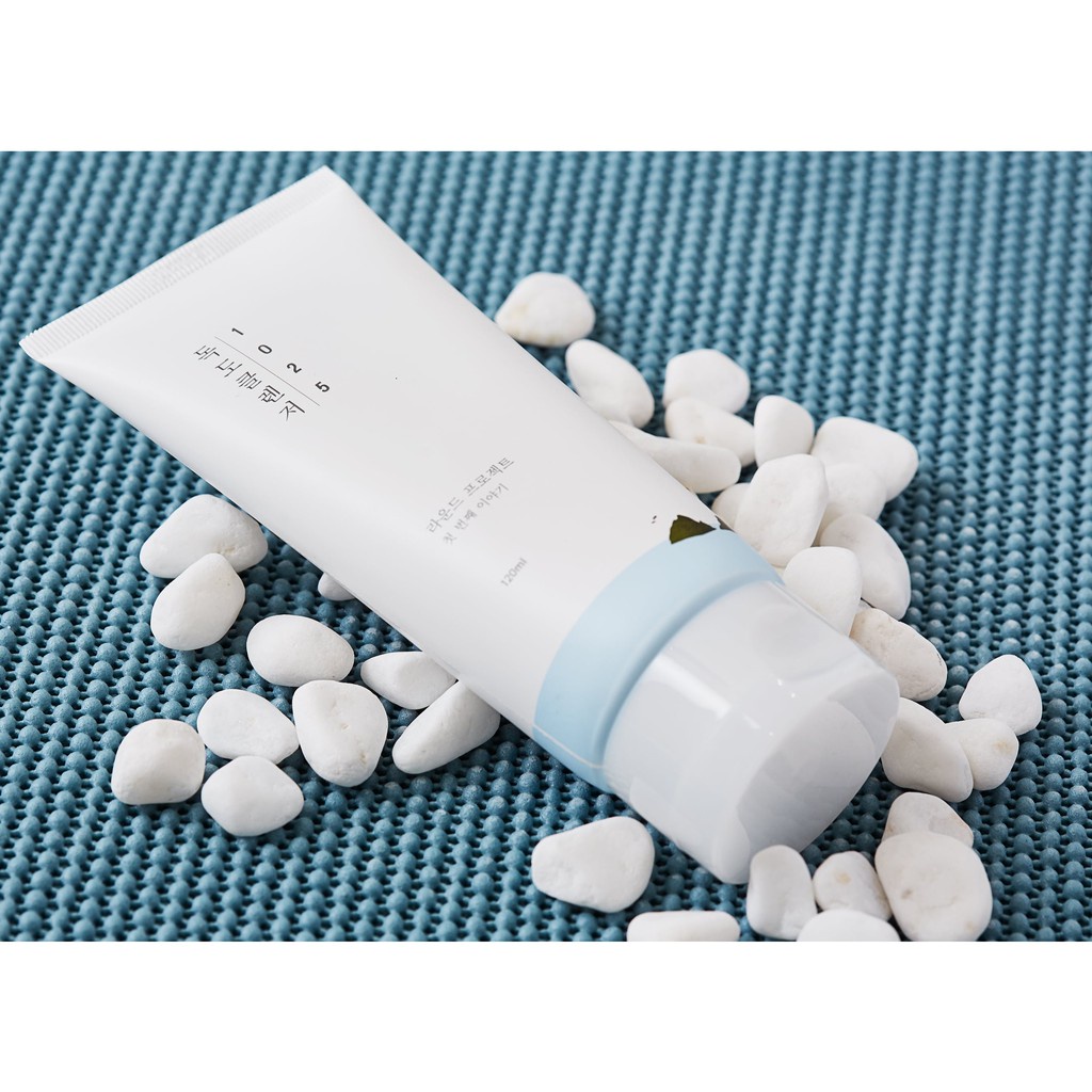 Sữa Rửa Mặt ROUND LAB 1025 Dokdo Roundlab Cleanser - Tạo Bọt Dịu Nhẹ - Làm Sạch - Cấp Ẩm Cho Da 150ml | BigBuy360 - bigbuy360.vn