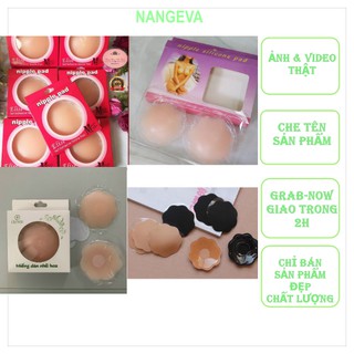 Hộp gồm 2 Miếng dán nhũ hoa silicon hình hoa mai , dán ti đi biển (kho sỉ đồ lót)