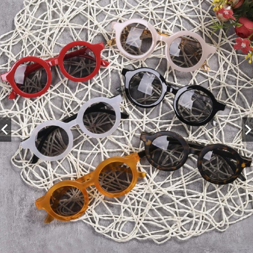 Kính mát chống tia UV dễ thương cho bé
