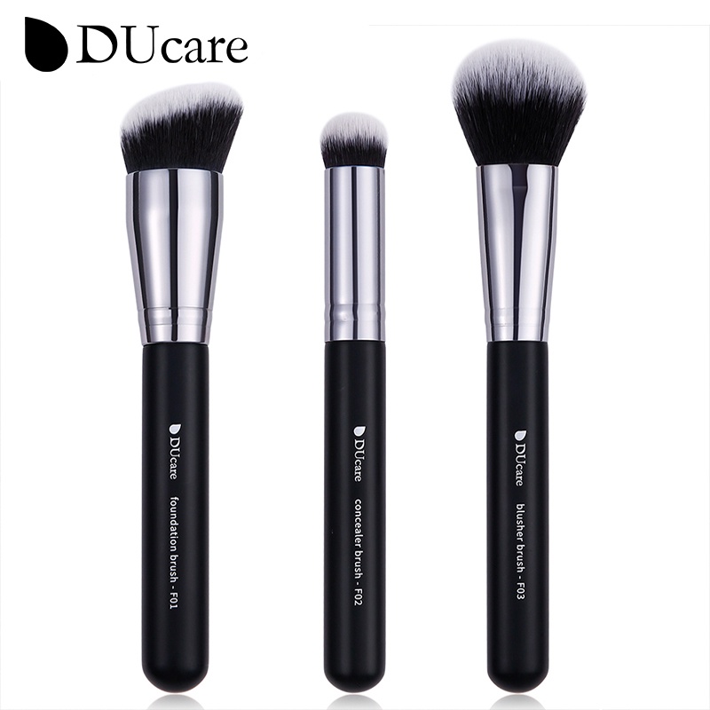 Set 3 cọ trang điểm DUcare đa năng tiện dụng cao cấp