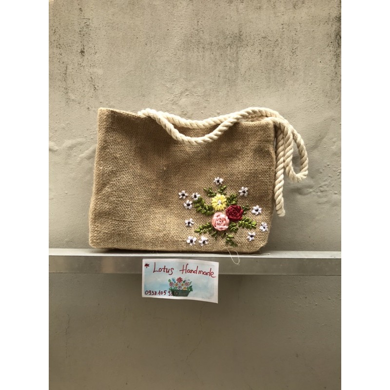 Túi cói mây thêu tay tubang độc đáo phong cách cổ điển vintage