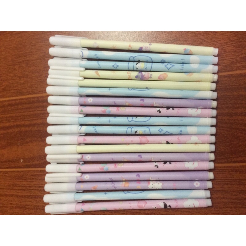 Bút mục đen nhiều mầu xắc