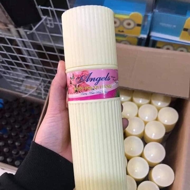 Nước hoa xịt phòng