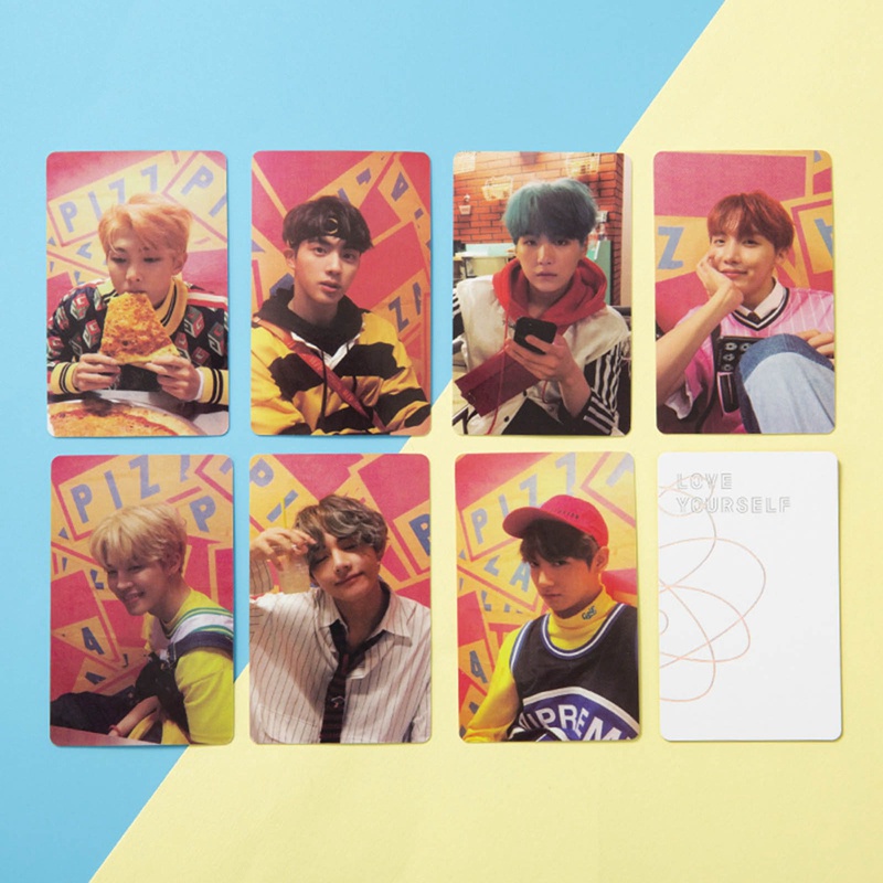 Ảnh in hình thành viên nhóm nhạc BTS