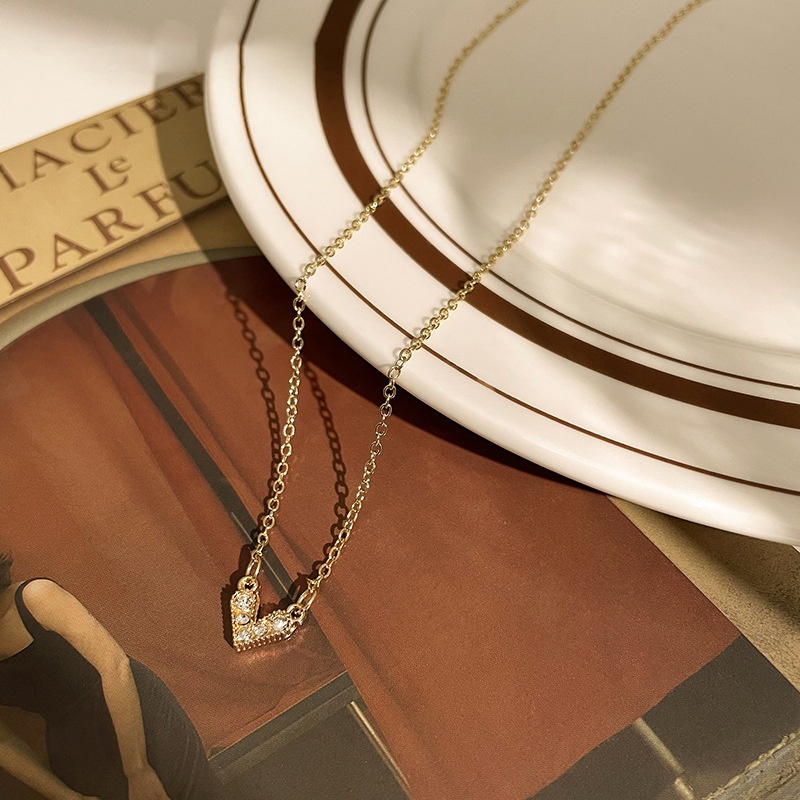 Vòng cổ Mặt Hình Trái Tim Thời Trang