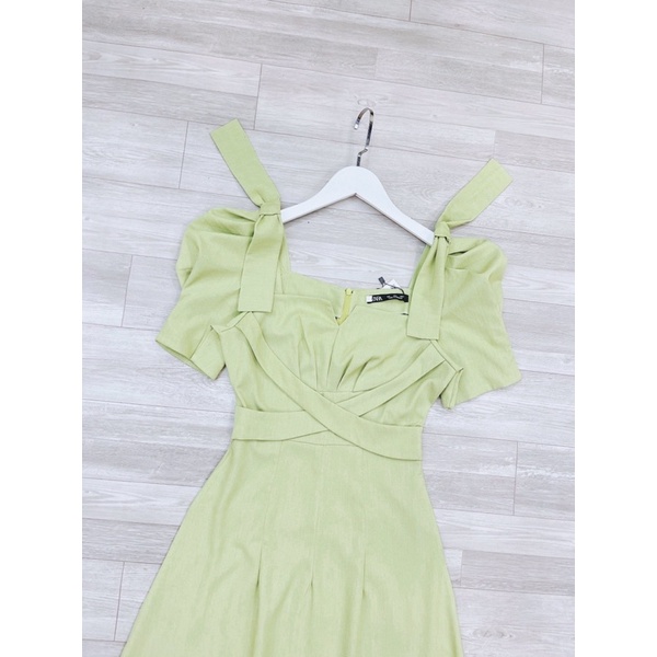 VN648 - VÁY XANH CỐM DÂY ĐAN NGỰC CẮT V NƠ VAI