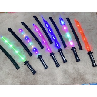Kiếm katana phát sáng