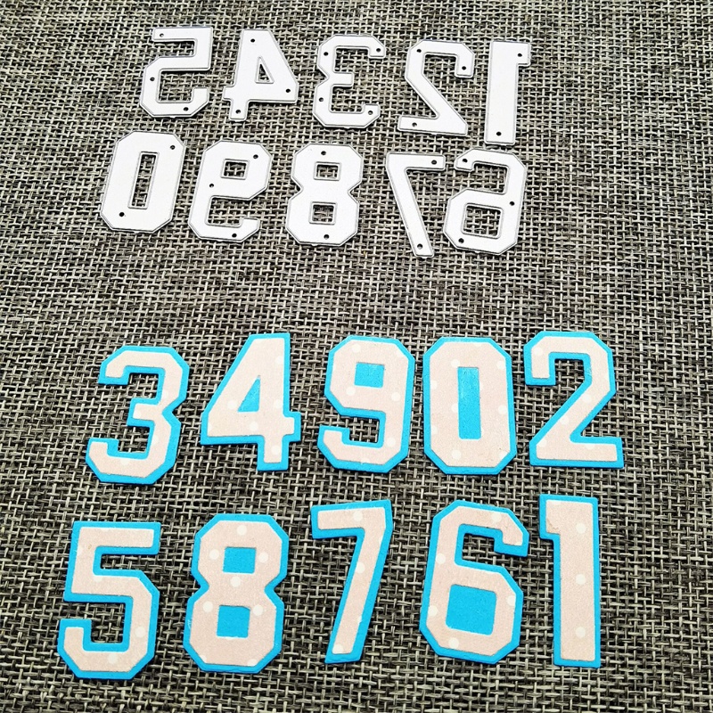 Khuôn Cắt Giấy Làm Từ Kim Loại Hình Số La Mã Trang Trí Scrapbook