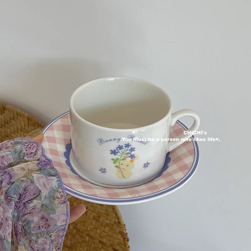 Set đĩa cốc sứ thỏ tím viền caro nhẹ nhàng đáng yêu