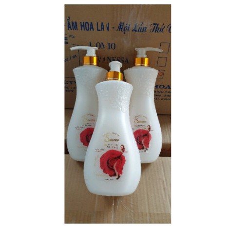 Sữa tắm Salome Ostrich 900ml hương thơm dịu