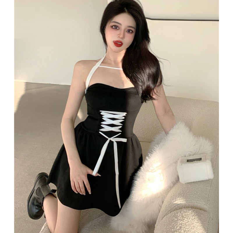 Đầm Mini Hai Dây Phối Ren Gợi Cảm Dành Cho Nữ