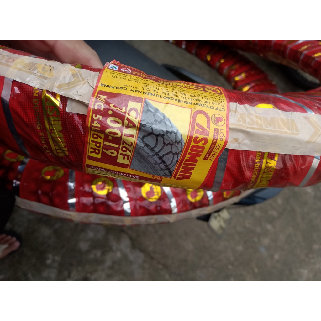 Lốp casumina xe ba bánh 300-19