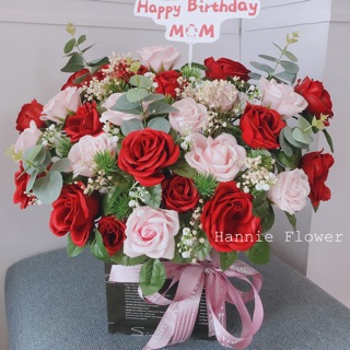 [Hannie Flower] Lẵng hoa hồng sáp tone đỏ hồng phối bi