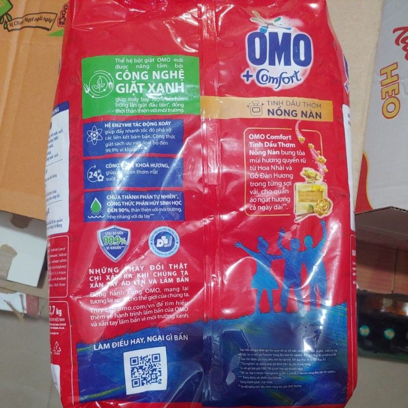 Bột giặt Omo + Comfort gói 2.7kg