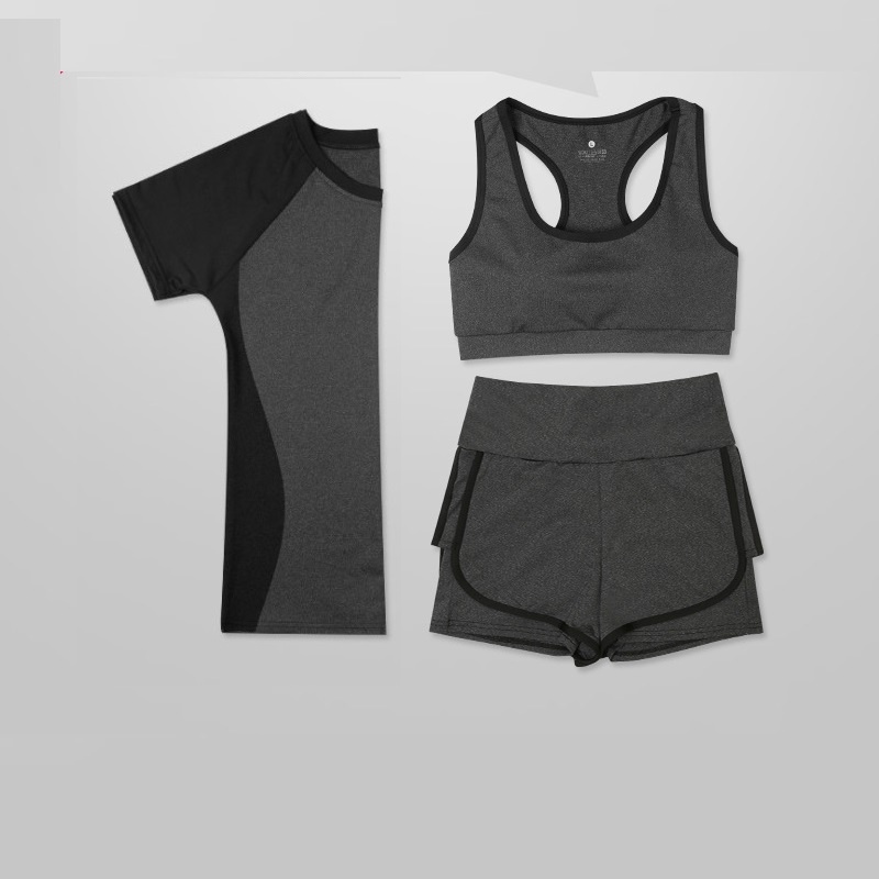Bộ đồ thể thao 3 món tập Gym nữ, set đồ tập Yoga nữ 3 món áo thun quần đùi 2 lớp và áo bra có đệm mút GYM FASHION