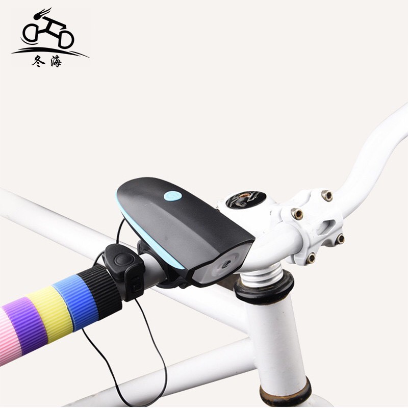 Đèn pha xin đường tích hợp còi cổng sạc usb
