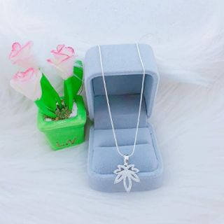 Dây chuyền bạc nữ