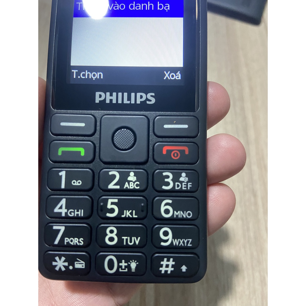 Điện thoại Philips E506 Xenium