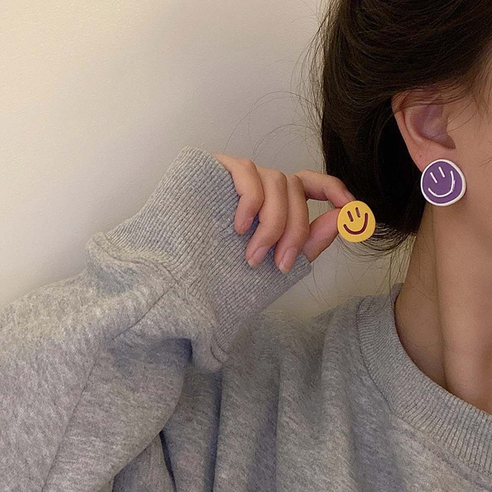 Khuyên Tai Nữ Hình Mặt Cười Đáng Yêu