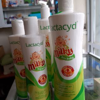 Sữa tắm Lactacyd milky