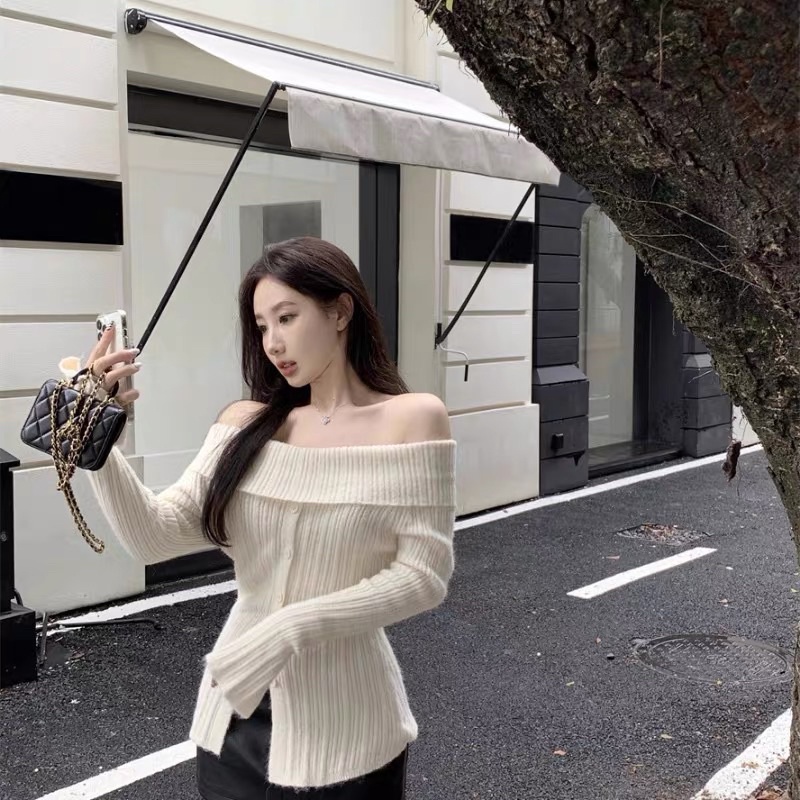 Áo len dệt kim xẻ tà áo len nữ dài tay trượt vai thiết kế hot girl Hàn Quốc