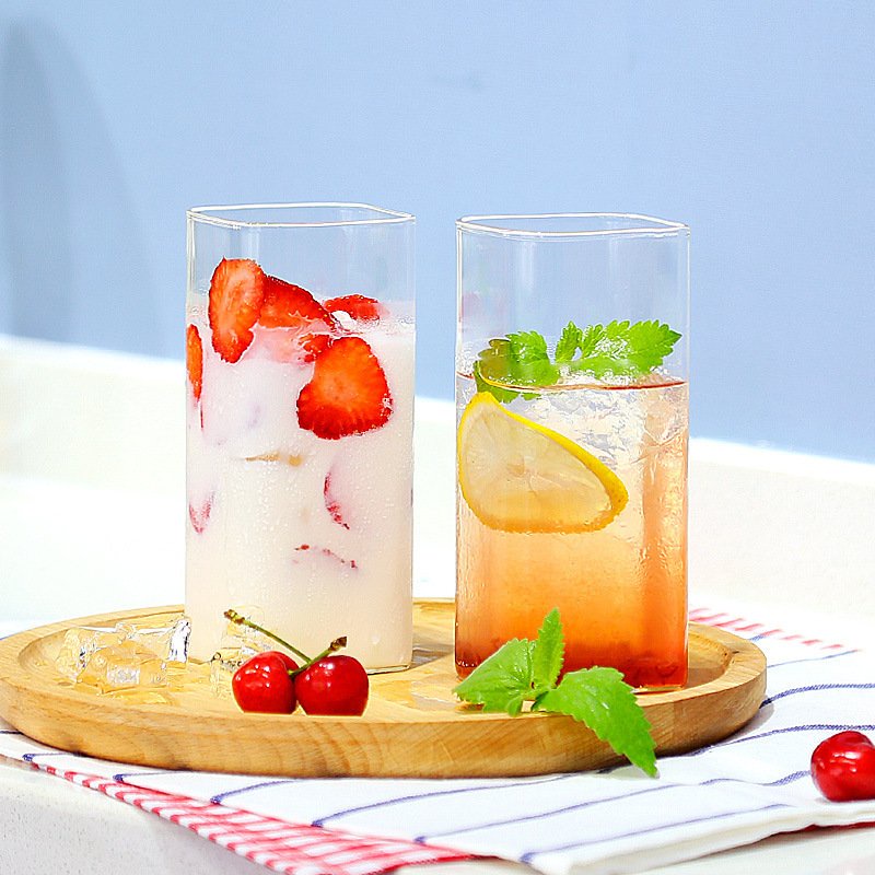 Ly Thủy Tinh Vuông Chịu Nhiệt
