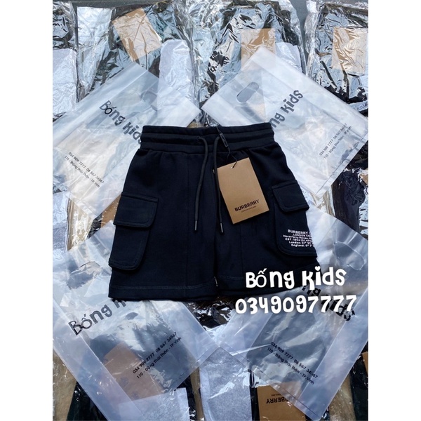 Quần Short Bé Trai 2 Túi In Chữ Đen BBR
