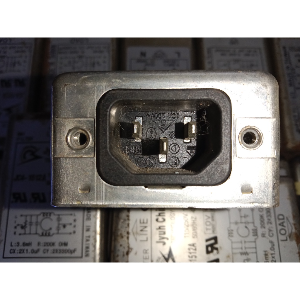 Lọc nhiễu cho nguồn điện 220VAC 15A