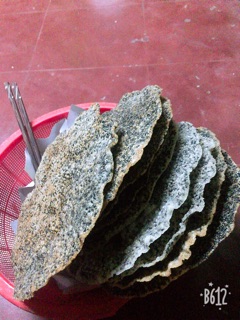 Bánh đa vừng đen
