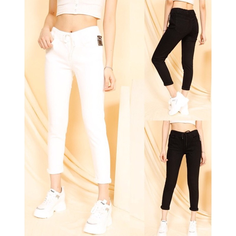 QUẦN JEANS BAGGY LƯNG THUN  ĐENTRẮNG  ; VẢI MỀM FORM ĐẸP
