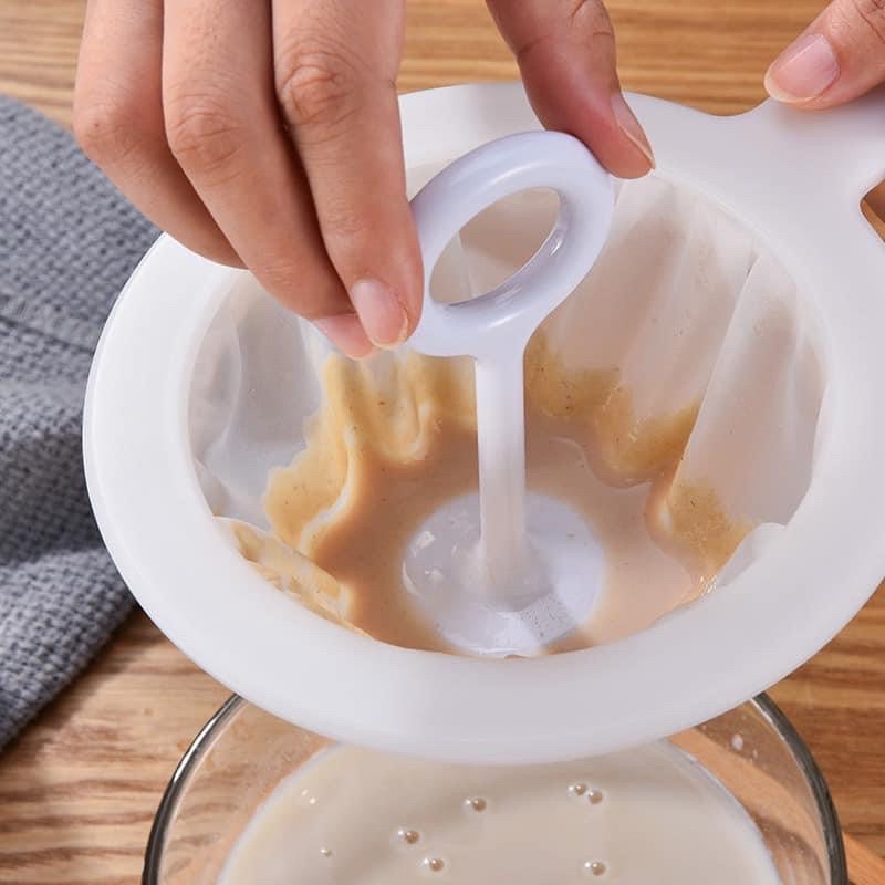 Rây Lọc Vải Trắng Lưới Siêu Mịn, Rây Lọc Cặn Thức Ăn, Làm Mịn Đồ Ăn Có Tay Cầm Tiện Lợi