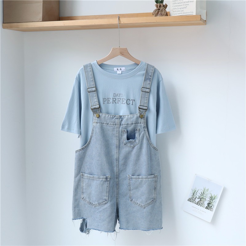 Set Trang Phục Phong Cách Hàn Quốc Áo Phông + Yếm Bò Rách Cá Tính | BigBuy360 - bigbuy360.vn