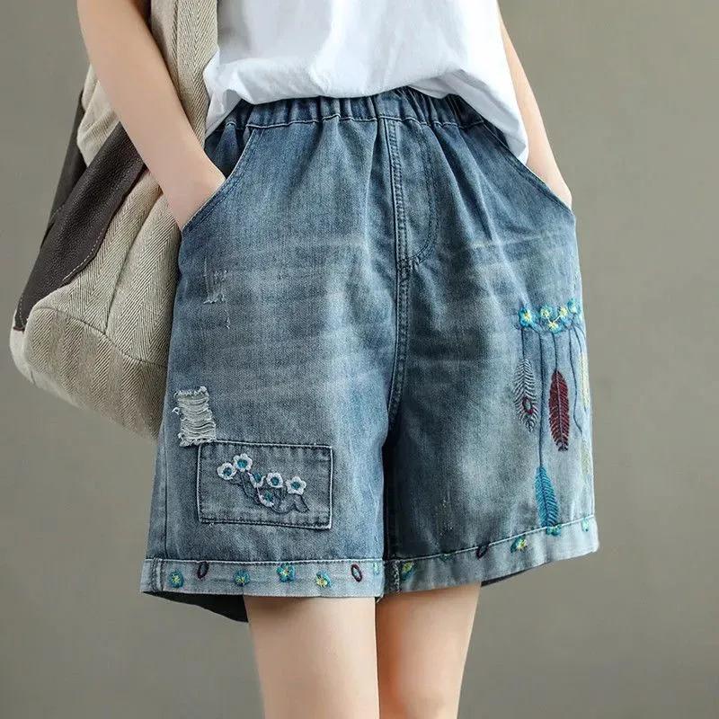 Quần short vải denim ống rộng lưng cao thêu họa tiết thời trang mùa hè mới năm 2021 dành cho nữ