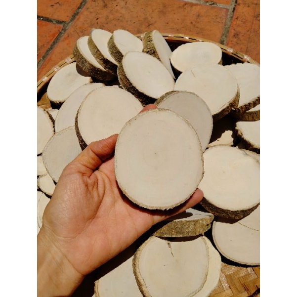 Set 20 lát gỗ trơn đk 6-8cm giá 65k