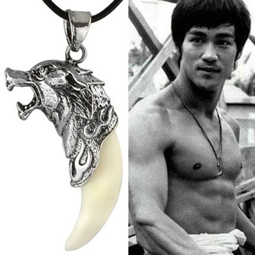 Dây chuyền titan hình nanh sói độc đáo