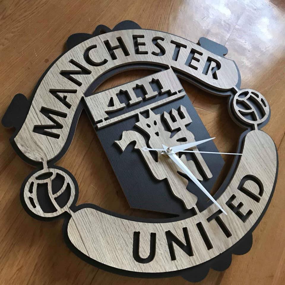 [Tặng Pin] Đồng Hồ Gỗ Treo Tường Hình Logo CLB Manchester United (MU) Rất Sống Đông