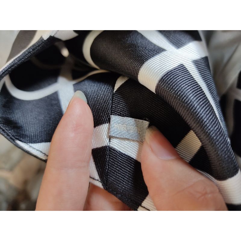 Đầm của CC&DD size M lớn