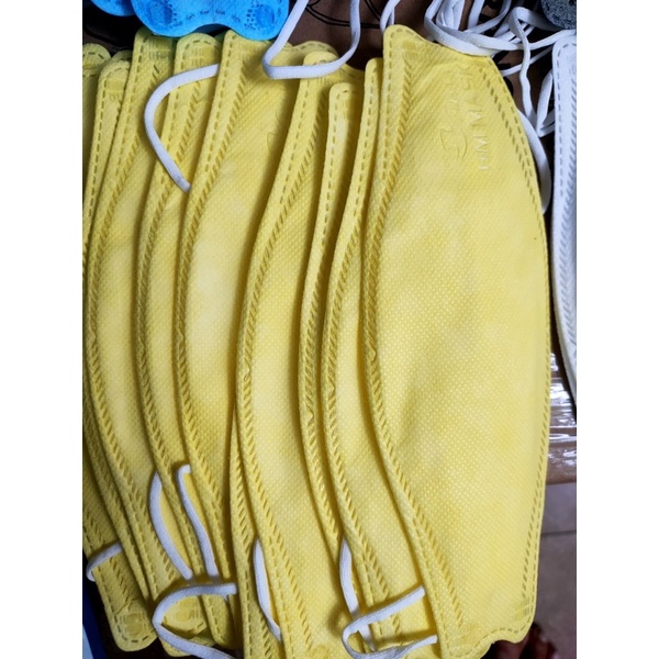 khẩu trang cua trắng và cá kf94, nhiều màu , thùng 30 bịch 300 chiếc .