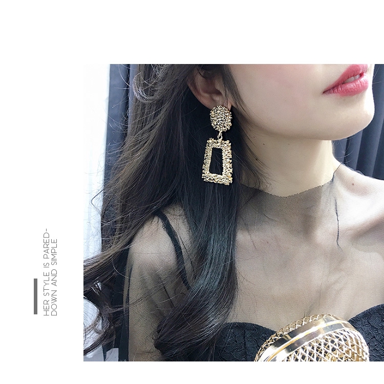 Đôi Bông Tai Mạ Bạc 925 Đính Đá Lung Linh Sành Điệu Cho Nữ